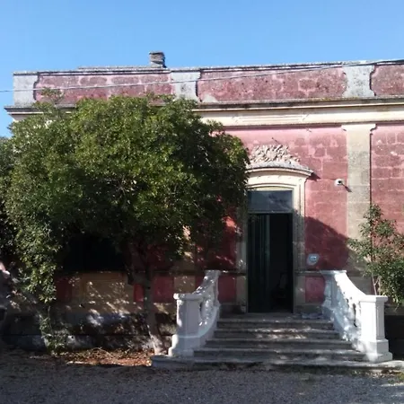 I Fichi Bianchi Bed and Breakfast Cutrofiano